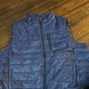 Hawke & Co Men's Navy Quilted Vest